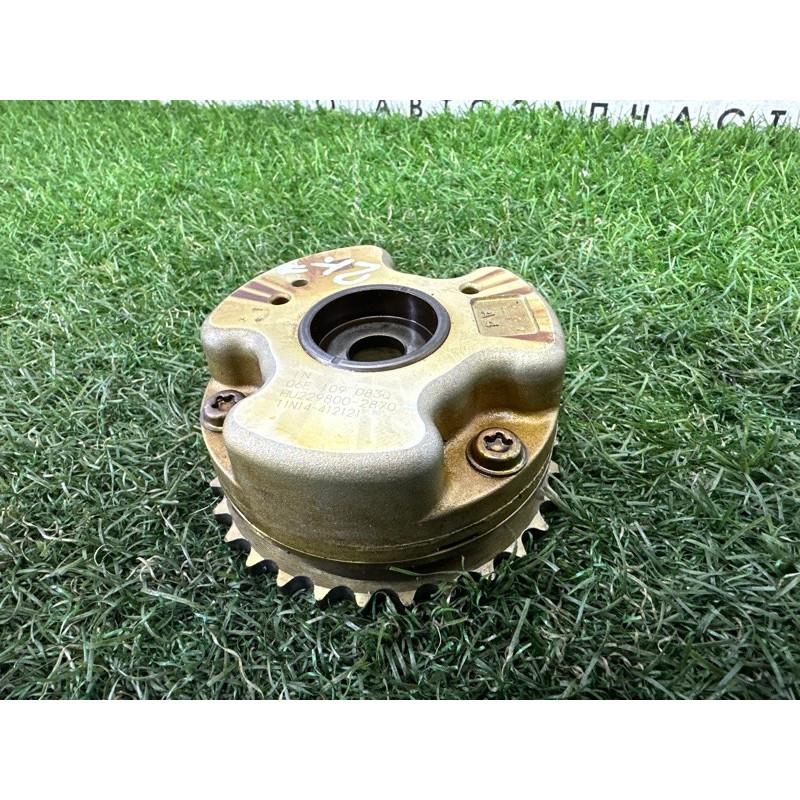 Регулятор фаз газораспределения (двигатель и элементы) AUDI A7 4G 2012 3.0 CGXB 06E109083Q