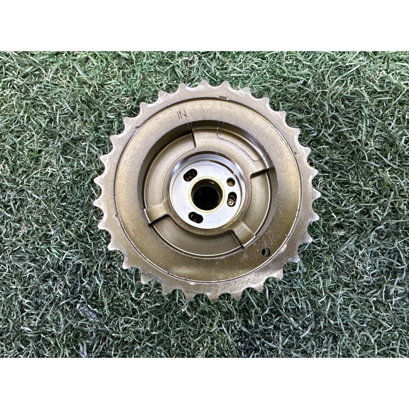 Регулятор фаз газораспределения (двигатель и элементы) AUDI A7 4G 2012 3.0 CGXB 06E109083Q