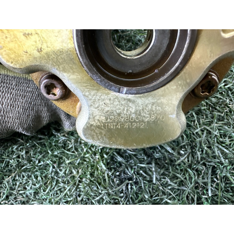 Регулятор фаз газораспределения (двигатель и элементы) AUDI A7 4G 2012 3.0 CGXB 06E109083Q