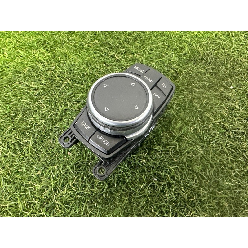 Блок кнопок мультимедиа (электрика / блоки управления) BMW 5-series F10 2015 2.0 N20 65829350723