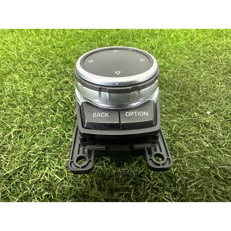 Блок кнопок мультимедиа (электрика / блоки управления) BMW 5-series F10 2015 2.0 N20 65829350723