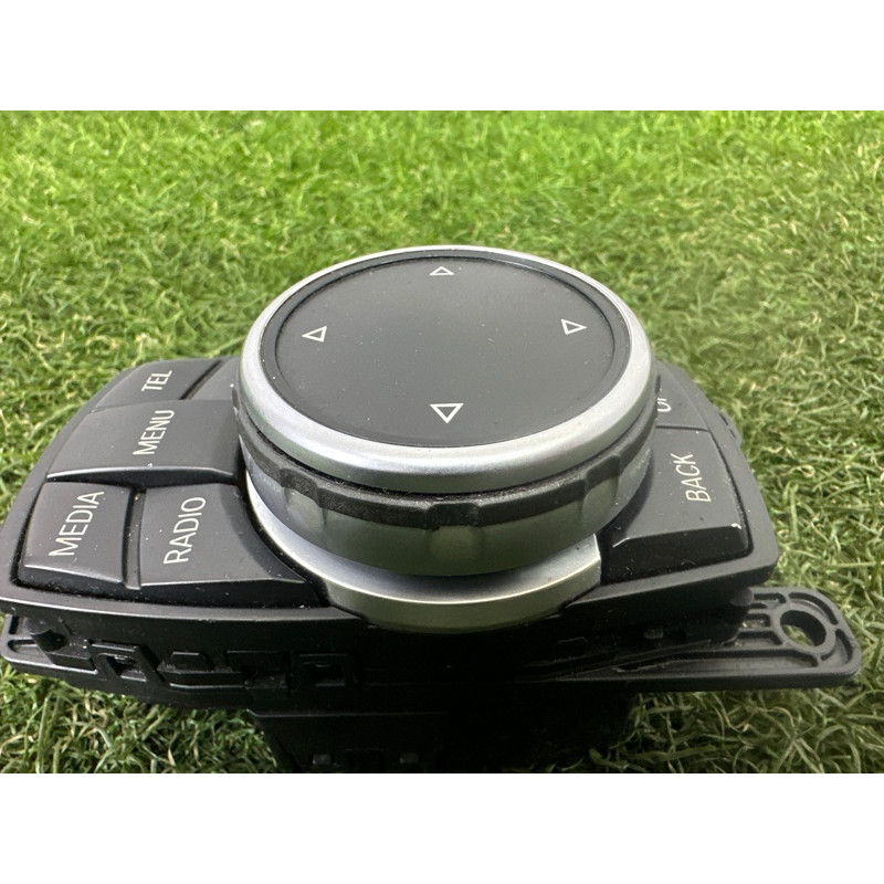 Блок кнопок мультимедиа (электрика / блоки управления) BMW 5-series F10 2015 2.0 N20 65829350723