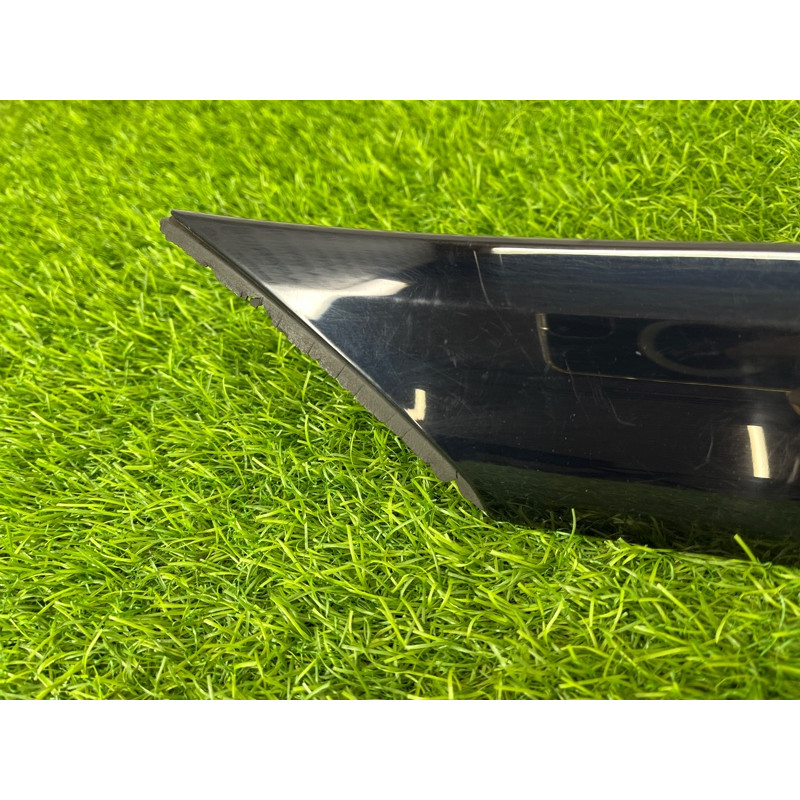 Накладка стойки лобового стекла (кузов и элементы) Nissan Rogue T33 2023 1.5 KR15DDT 768376RR0B