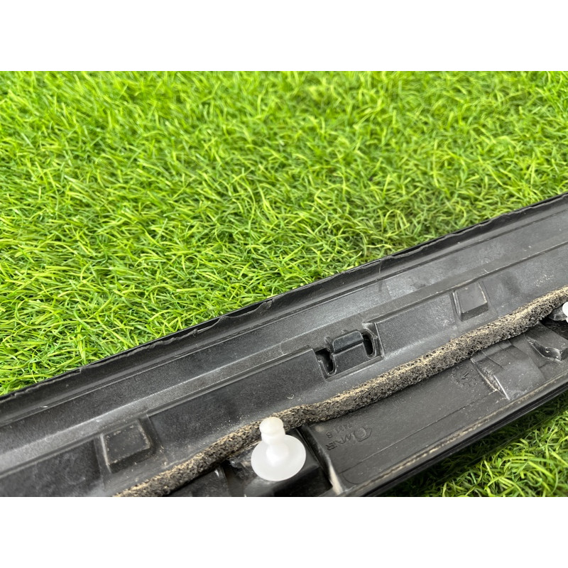 Накладка стойки лобового стекла (кузов и элементы) Nissan Rogue T33 2023 1.5 KR15DDT 768366RR0B