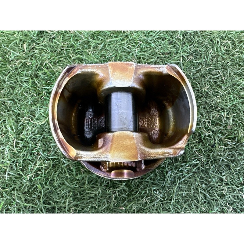 Поршень (двигун та елементи) AUDI A5 F5 2020 2.0 CYMC 06K107065AS