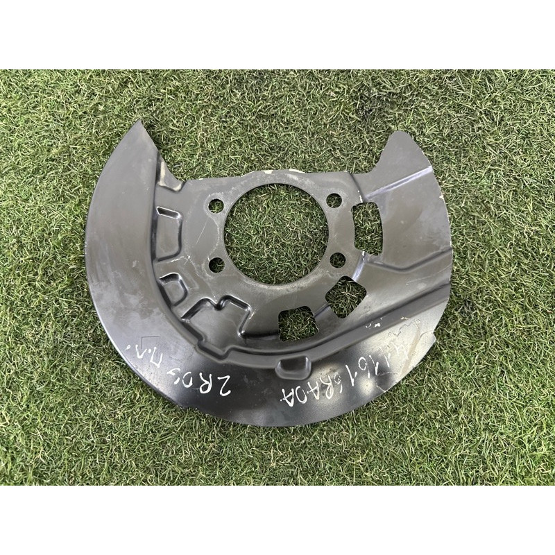 Пыльник тормозного диска (тормозная система) Nissan Rogue T33 2021 2.5 PR25DD 411616RA0A