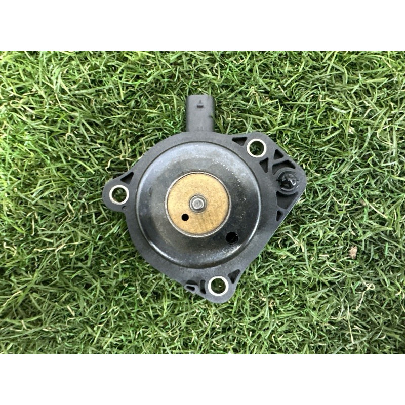 Клапан фазорегулятора (электрика двигателя) Jeep Grand Cherokee WK2 2017 3.6 5047788AD