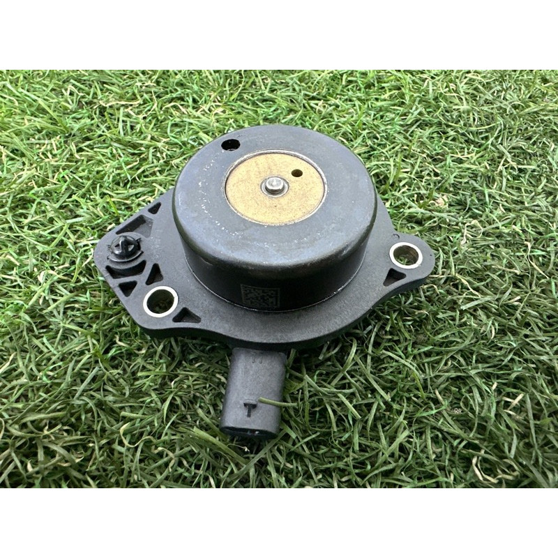 Клапан фазорегулятора (электрика двигателя) Jeep Grand Cherokee WK2 2017 3.6 5047788AD