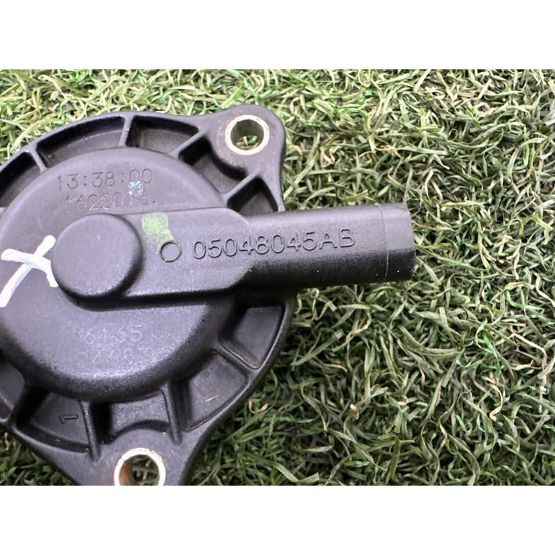 Клапан фазорегулятора (электрика двигателя) Jeep Grand Cherokee WK2 2017 3.6 5048045AB