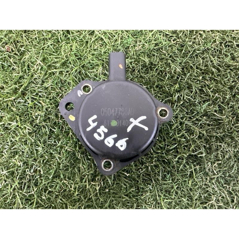 Клапан фазорегулятора (электрика двигателя) Jeep Grand Cherokee WK2 2017 3.6 5047788AD