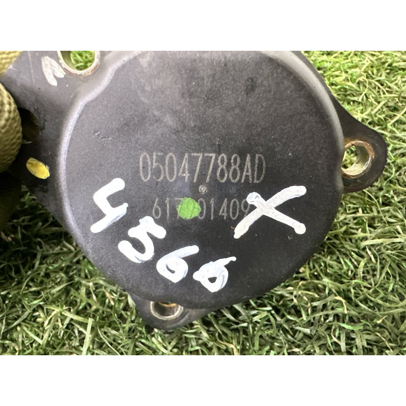 Клапан фазорегулятора (электрика двигателя) Jeep Grand Cherokee WK2 2017 3.6 5047788AD