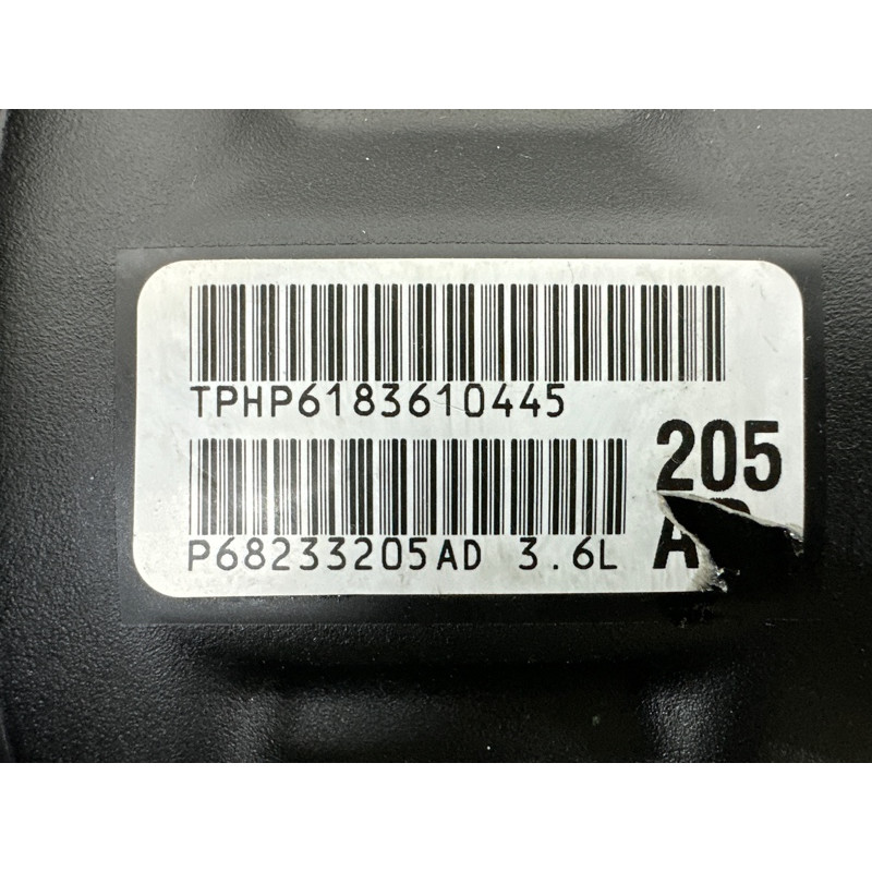 Крышка клапанов (двигатель и элементы) Jeep Grand Cherokee WK2 2017 3.6 4893799AE