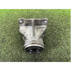 Кронштейн промежуточного вала