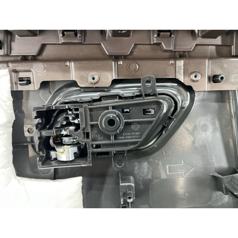 Дверная карта (салон) Nissan Rogue T33 2023 1.5 KR15DDT 829A06RR7A