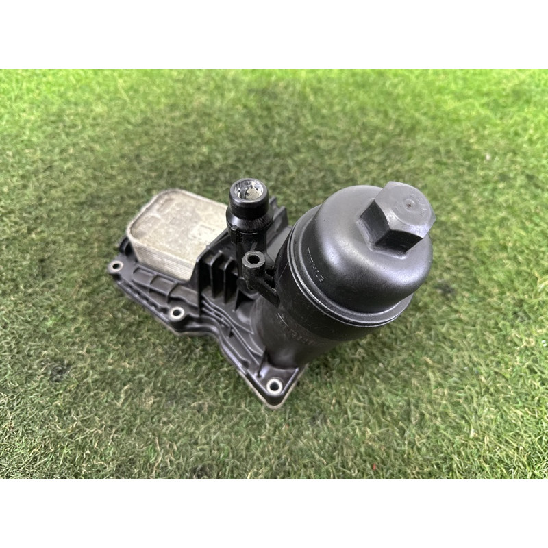 Корпус масляного фільтра (двигун та елементи) BMW 5-series F10 2011 2.0 N47N 11428512283