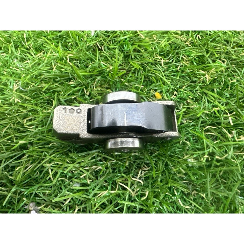 Рокер клапана гбц (двигатель и элементы) Jeep Grand Cherokee WK2 2017 5047896AC