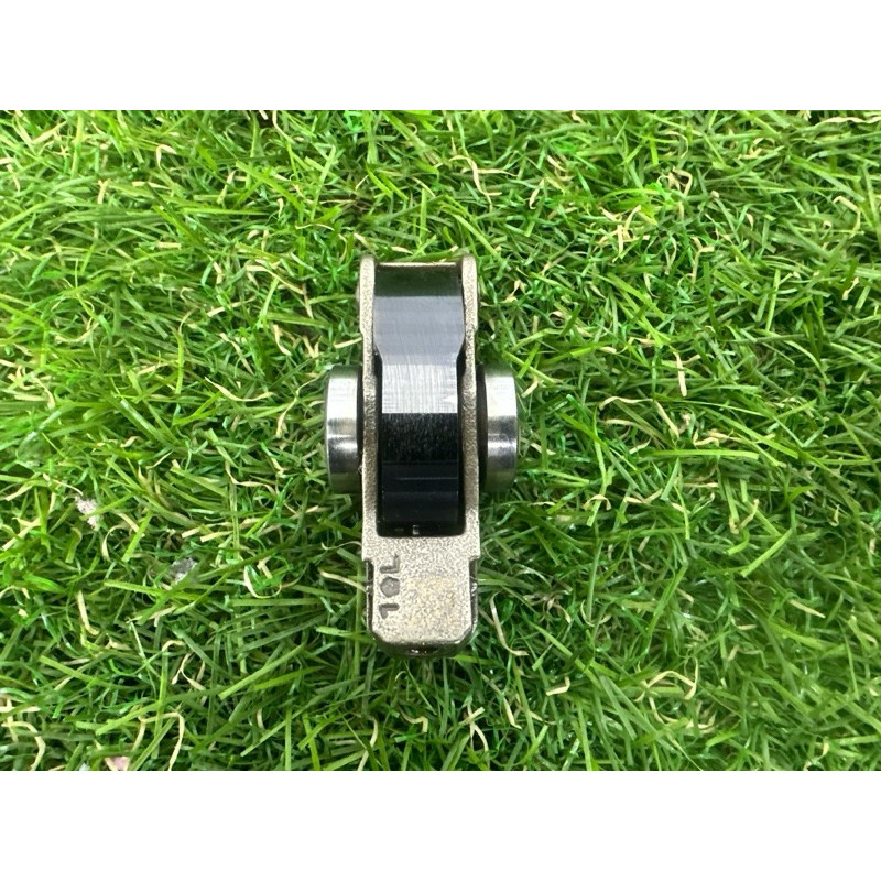 Рокер клапана гбц (двигатель и элементы) Jeep Grand Cherokee WK2 2017 5047896AC