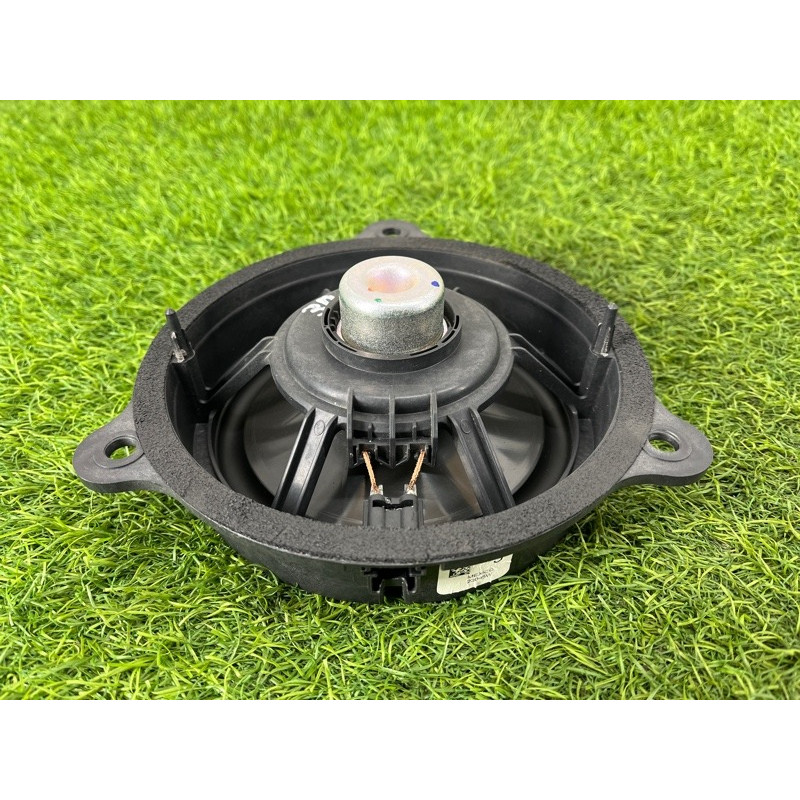 Динамік (електрика) Nissan Rogue T33 2023 1.5 KR15DDT 281566RR0A