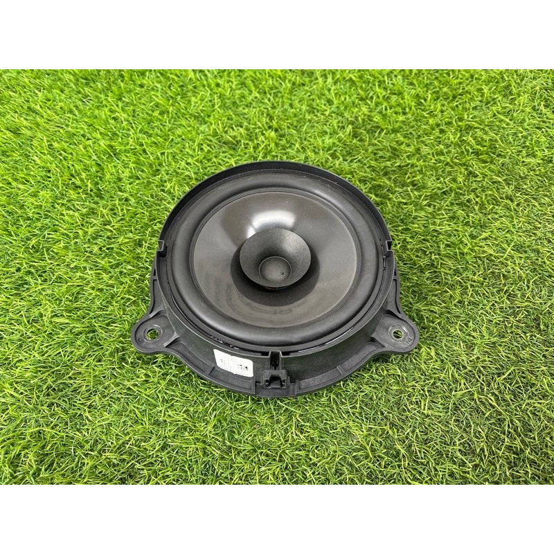 Динамик (электрика) Nissan Rogue T33 2023 1.5 KR15DDT 281566RR0A