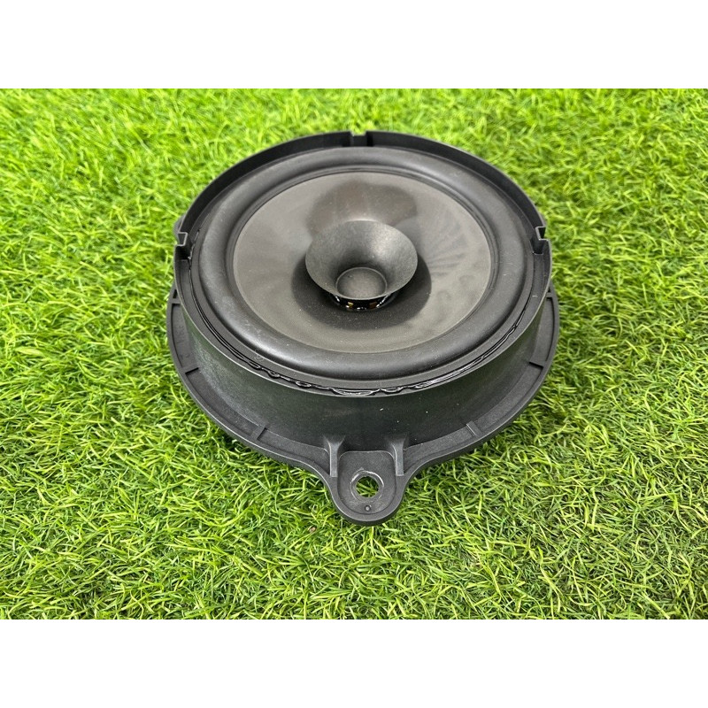 Динамик (электрика) Nissan Rogue T33 2023 1.5 KR15DDT 281566RR0A