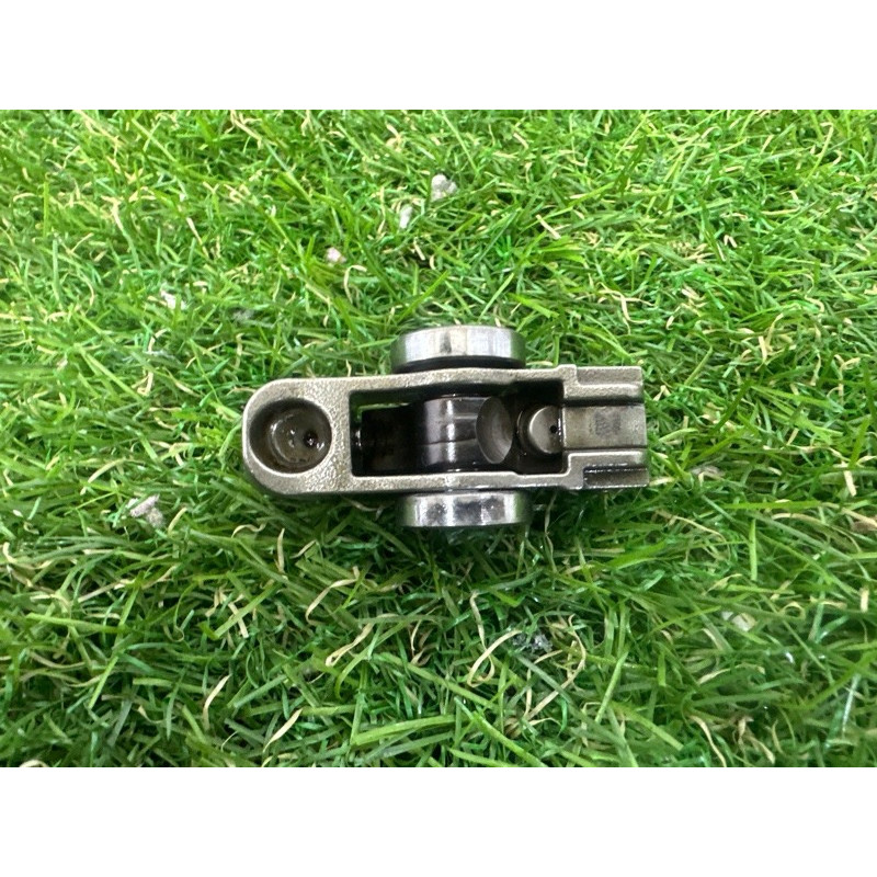 Рокер клапана гбц (двигатель и элементы) Jeep Grand Cherokee WK2 2017 5047896AC