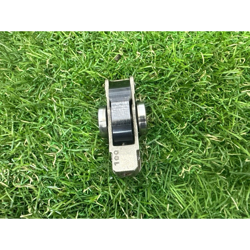 Рокер клапана гбц (двигатель и элементы) Jeep Grand Cherokee WK2 2017 5047896AC