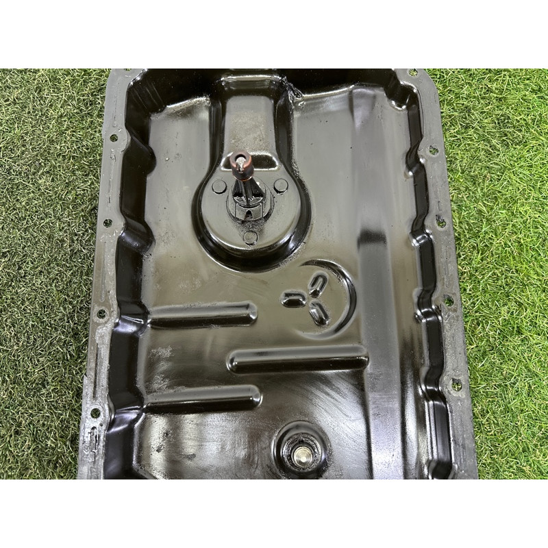 Поддон двигателя (двигатель и элементы) AUDI A7 4G 2012 3.0 CGXB 06E103604K