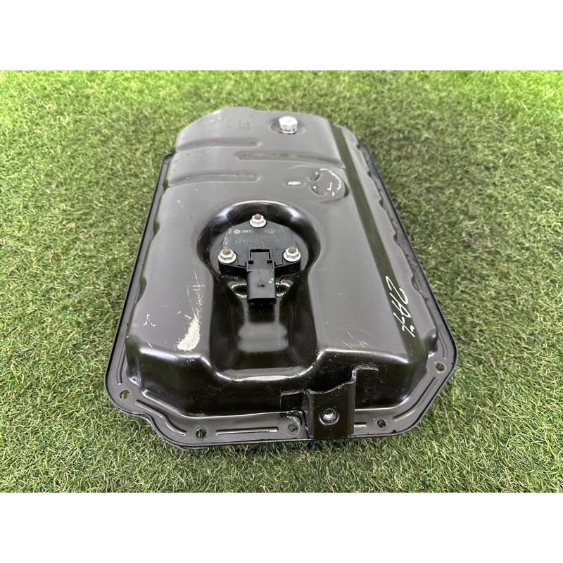 Поддон двигателя (двигатель и элементы) AUDI A7 4G 2012 3.0 CGXB 06E103604K