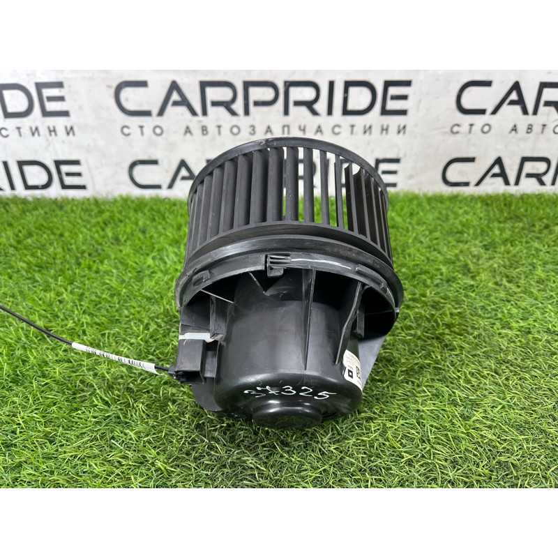 Мотор печки (отопление и кондиционирование) FORD Focus MK3 2015 2.0 H1FZ19805A