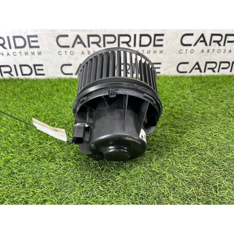 Мотор печки (отопление и кондиционирование) FORD Focus MK3 2014 2.0 H1FZ19805A