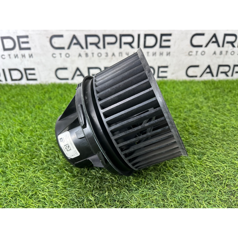 Мотор печки (отопление и кондиционирование) FORD Focus MK3 2014 2.0 H1FZ19805A