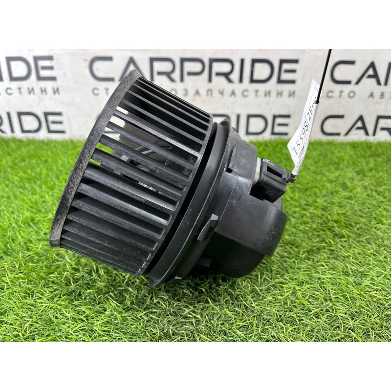 Мотор печки (отопление и кондиционирование) FORD Focus MK3 2014 2.0 H1FZ19805A