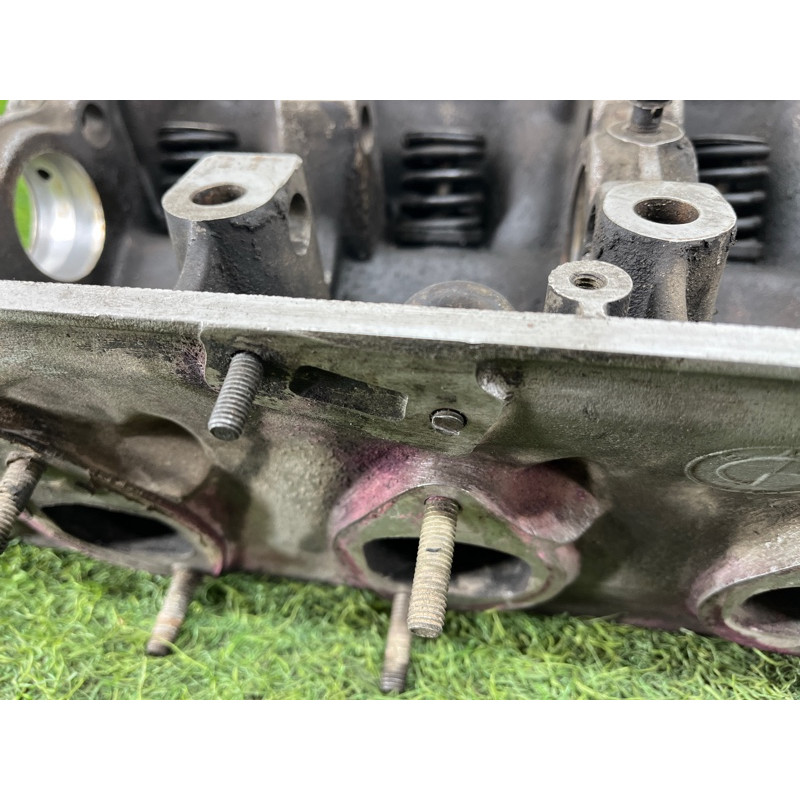 Головка блока цилиндров (двигатель и элементы) BMW 3-series E30 1268721