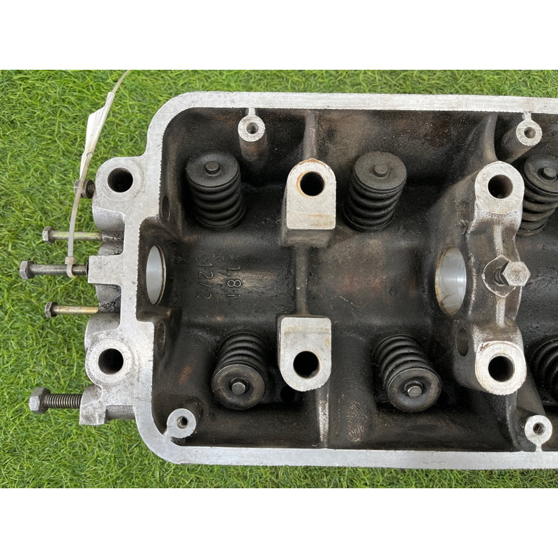 Головка блока цилиндров (двигатель и элементы) BMW 3-series E30 1268721