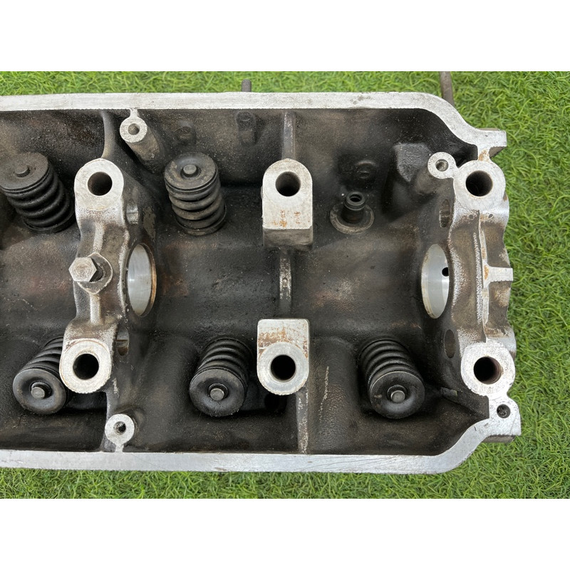 Головка блока цилиндров (двигатель и элементы) BMW 3-series E30 1268721