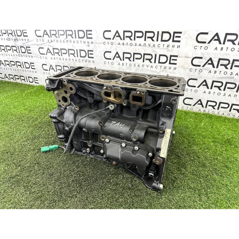 Блок цилиндров (двигатель и элементы) AUDI A4 B8 2012 2.0 CAEB 06H100035H