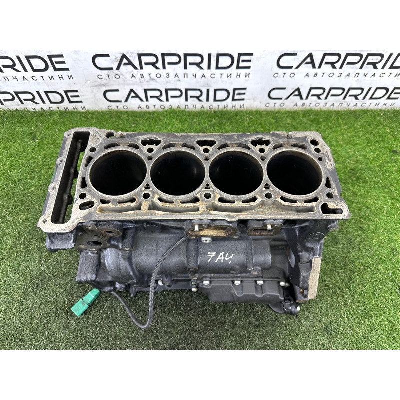 Блок цилиндров (двигатель и элементы) AUDI A4 B8 2012 2.0 CAEB 06H100035H