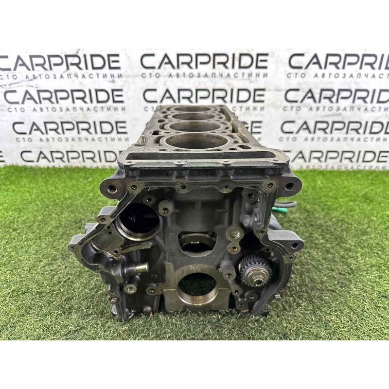 Блок цилиндров (двигатель и элементы) AUDI A4 B8 2012 2.0 CAEB 06H100035H