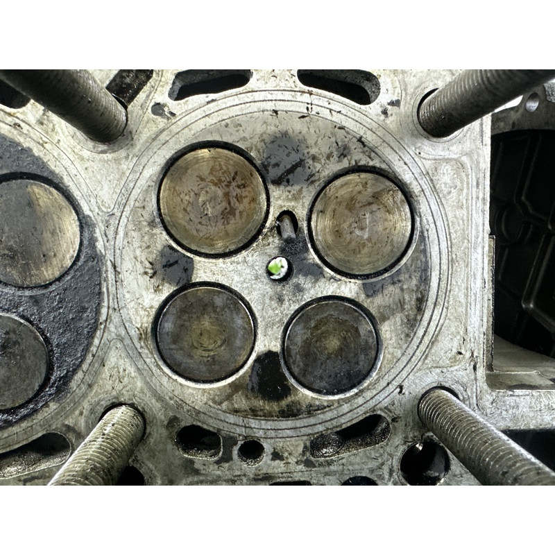 Головка блоку циліндрів (двигун та елементи) Volkswagen Touareg NF 2011 3.0 TDI 059103064GC