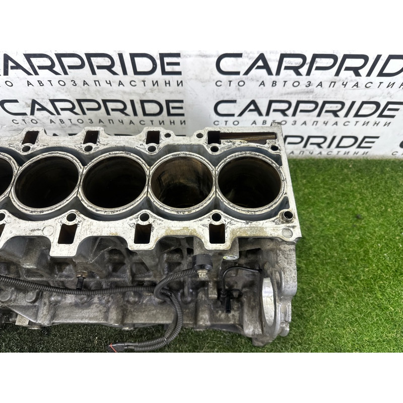 Блок цилиндров (двигатель и элементы) BMW X5 E70 2013-2015 3.0 11112161561