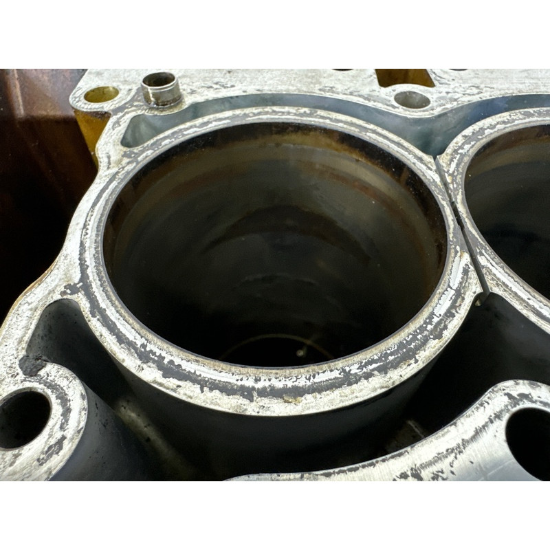 Блок цилиндров (двигатель и элементы) BMW X5 E70 2013-2015 3.0 11112161561