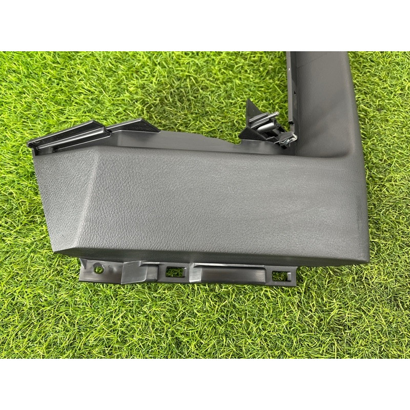 Накладка торпедо нижняя (салон) Nissan Rogue T33 2023 1.5 KR15DDT 681046RR2A