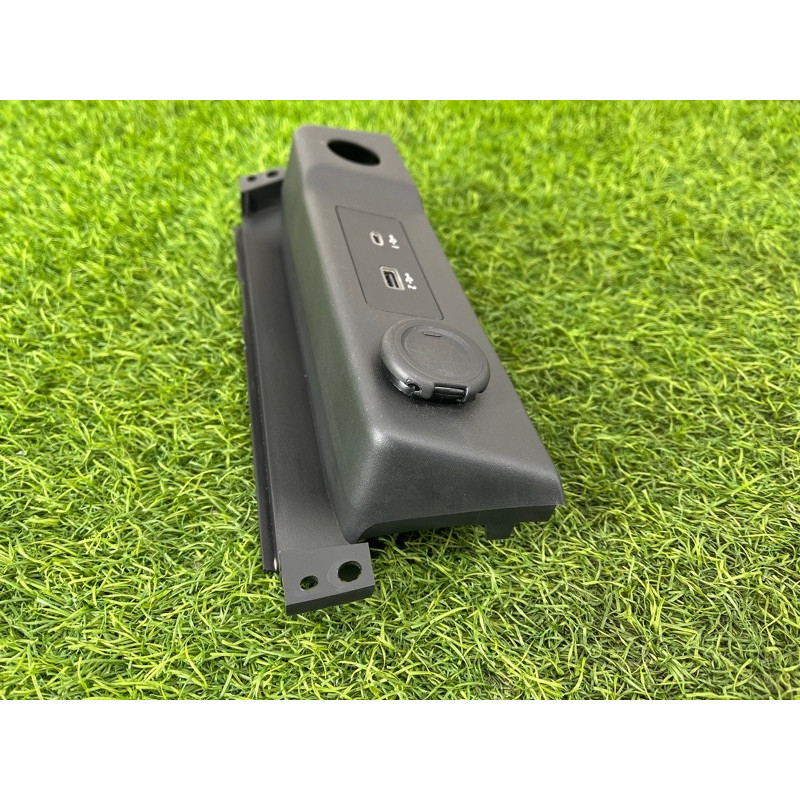 Разьем USB (электрика) Nissan Rogue T33 2023 1.5 KR15DDT 284H36RA1A