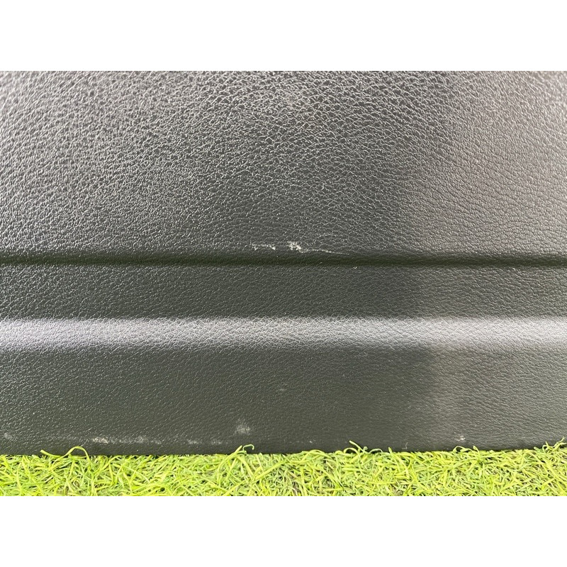 Обшивка крышки багажника (салон) Nissan Rogue T33 2023 1.5 KR15DDT 909006RR0A