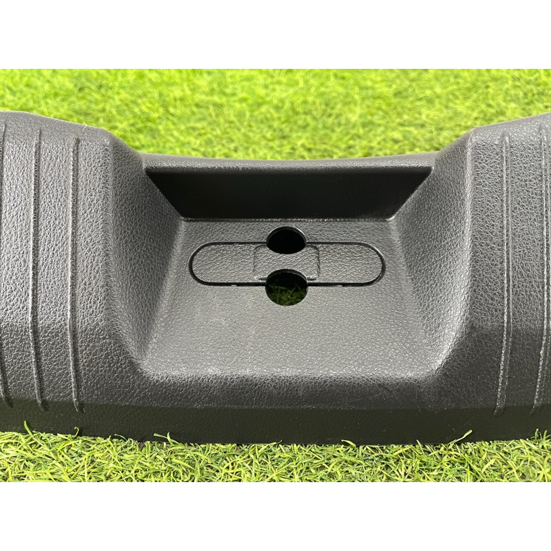 Накладка замка крышки багажника (салон) Nissan Rogue T33 2023 1.5 KR15DDT 849926RR0A