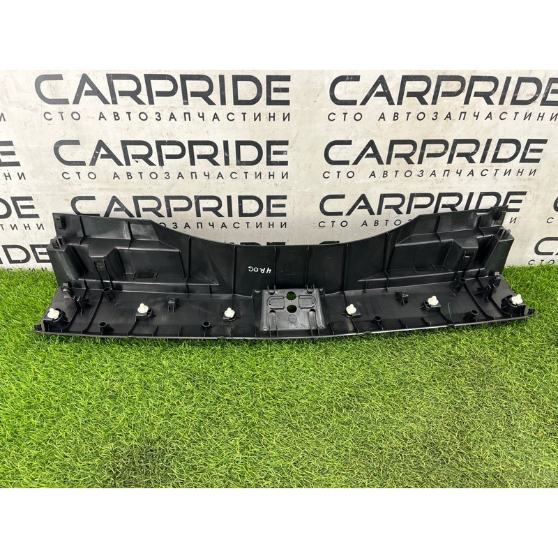 Накладка замка крышки багажника (салон) Nissan Rogue T33 2023 1.5 KR15DDT 849926RR0A