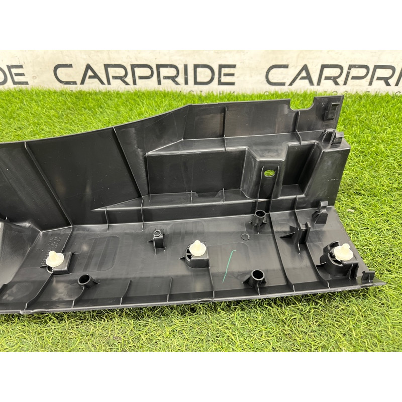 Накладка замка крышки багажника (салон) Nissan Rogue T33 2023 1.5 KR15DDT 849926RR0A