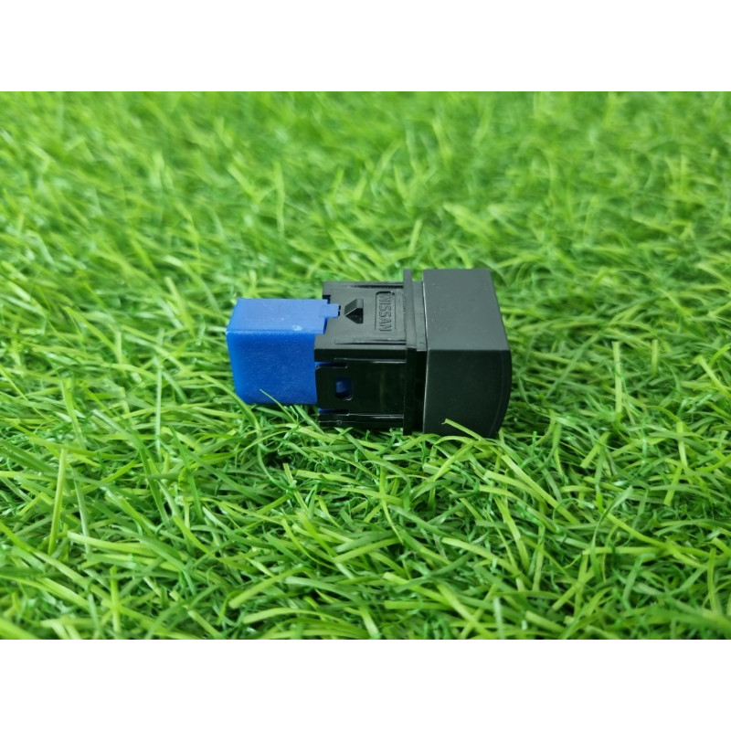 Кнопка асиссистента смены полосы (электрика / кнопки) Nissan Rogue T33 2023 1.5 KR15DDT 251436RA0A