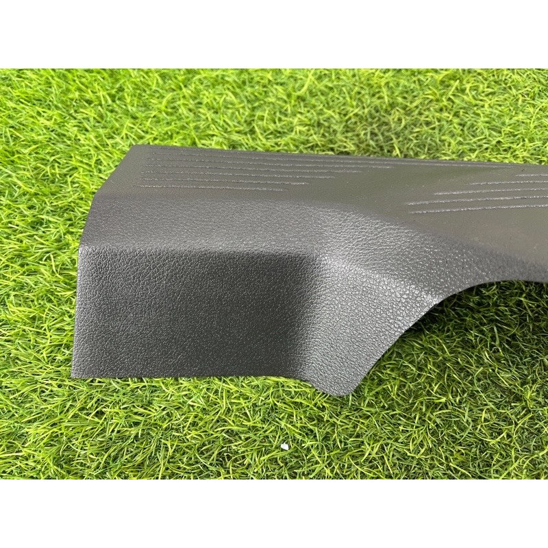 Накладка на порог (кузов и элементы) Nissan Rogue T33 2023 1.5 KR15DDT 769536RR0A