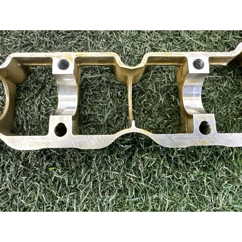 Опорный кронштейн распредвала (двигатель и элементы) BMW 7-series F01 2011 3.0 N54 11127531224